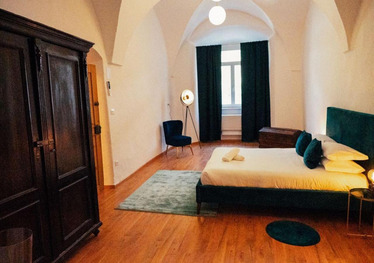 Franz Haus Apartments Мерано Экстерьер фото